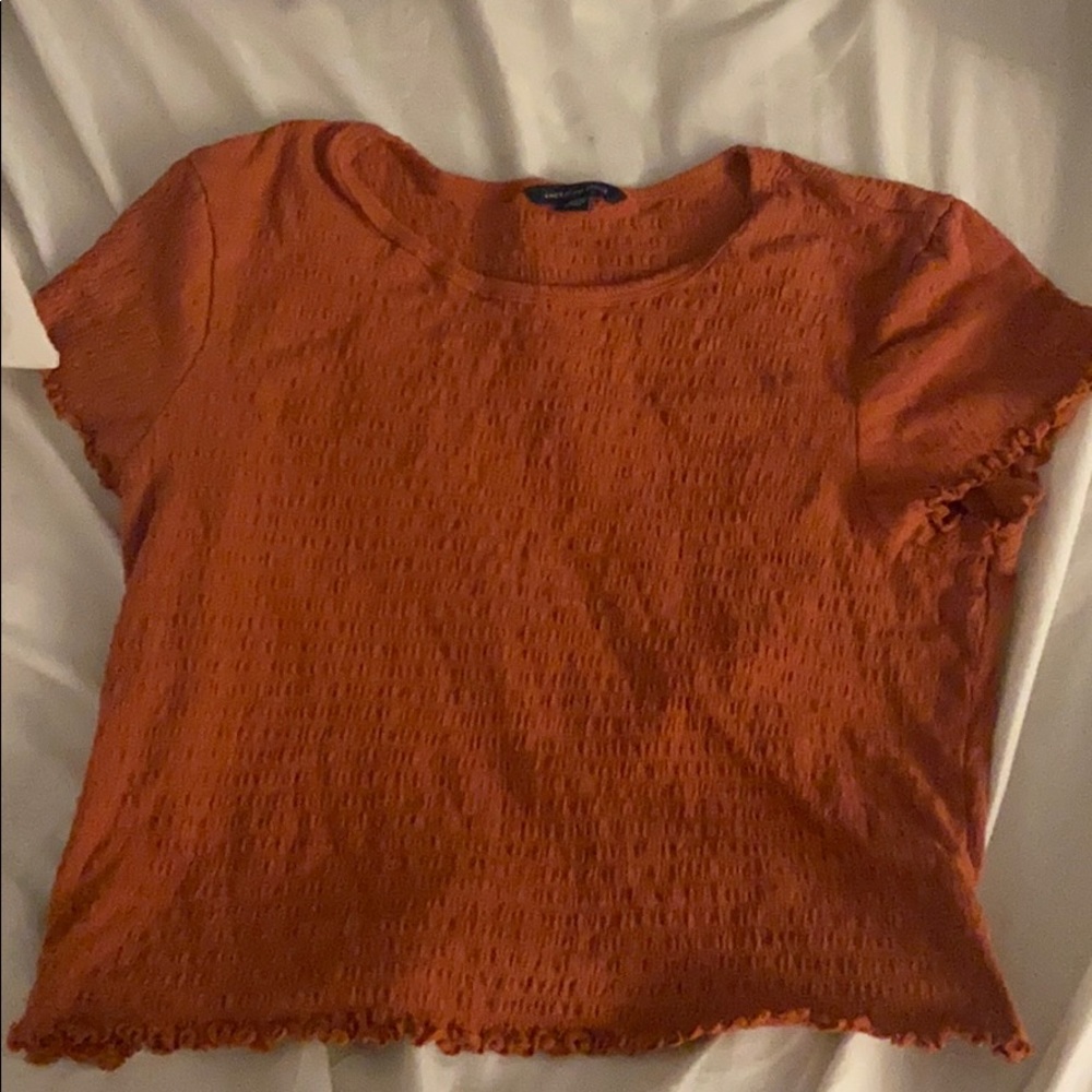 American eagle cropped shirt